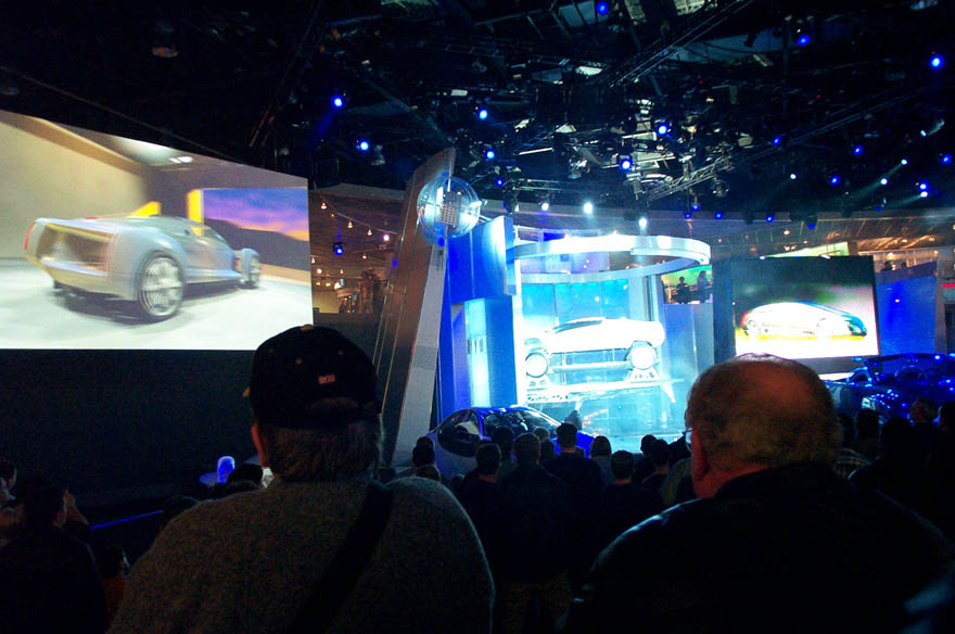 Detroit Auto Show 2002 012