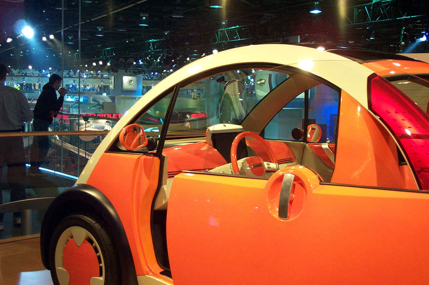 Detroit Auto Show 2002 018