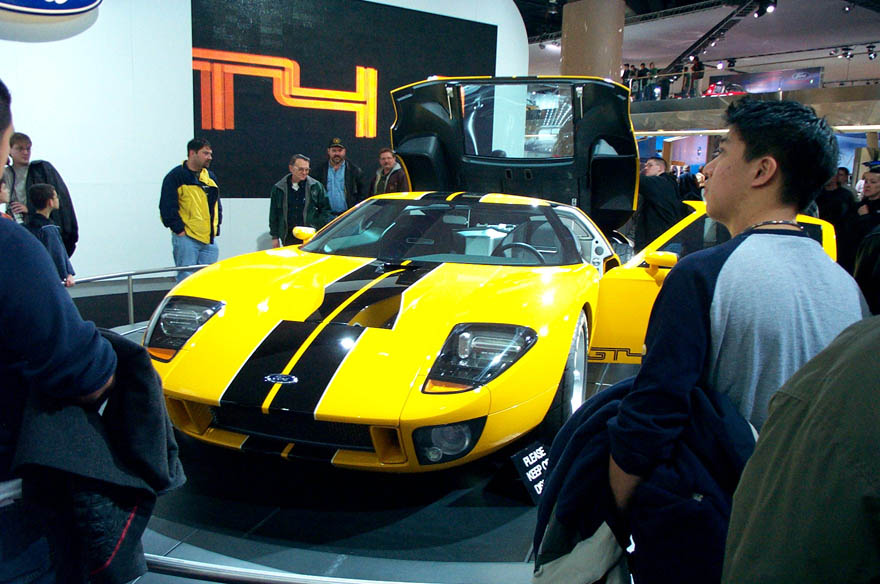 Detroit Auto Show 2002 054