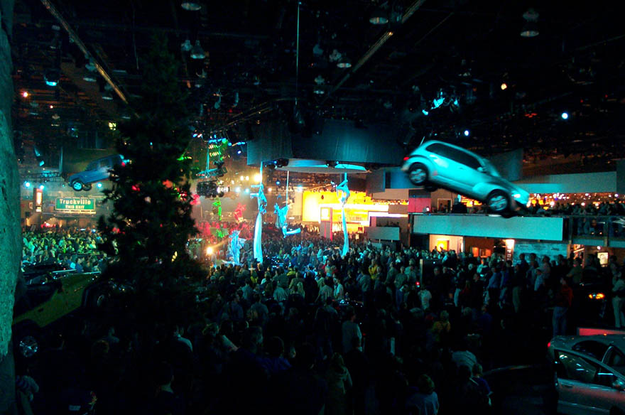 Detroit Auto Show 2002 069