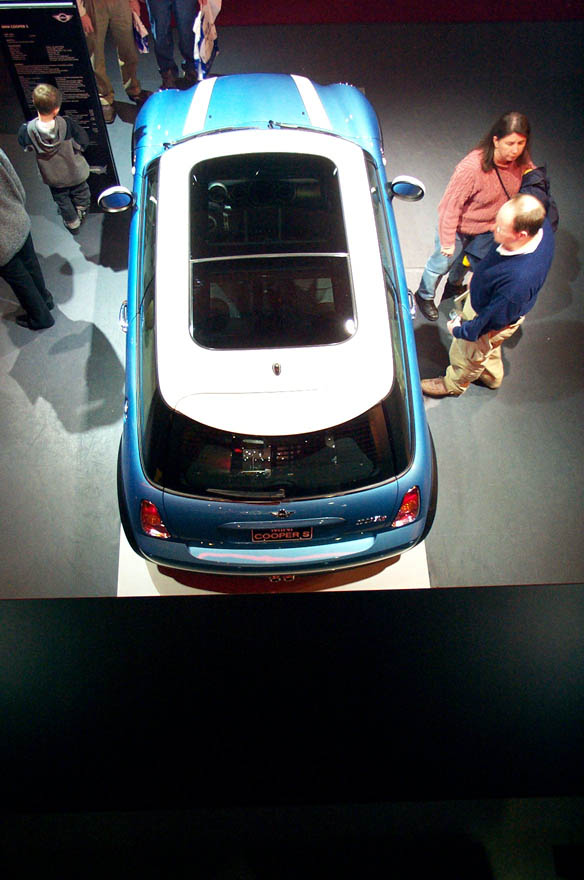 Detroit Auto Show 2002 078